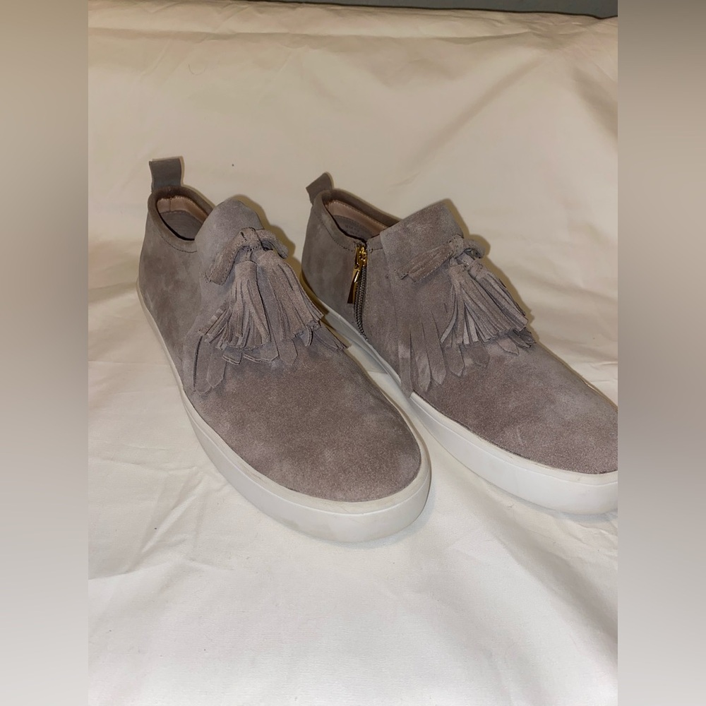 kate spade Gray Lenna Tassel Soft Suede Side Zip Loafer Sneakers Sz 10.5